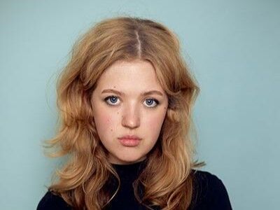 Pauline-Pollmann-Sasha Ilushina_quer.jpg